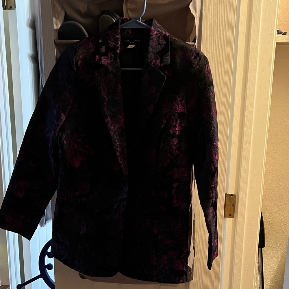 Simply Styled Black and Purple Women's Blazer